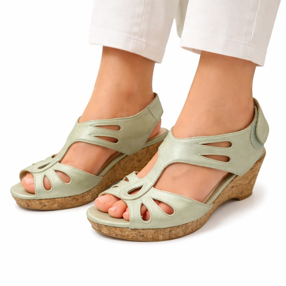 Sacha London‎ Wedge Sandals Size 9.5 Womens Cork Heel Light Champagne Leather